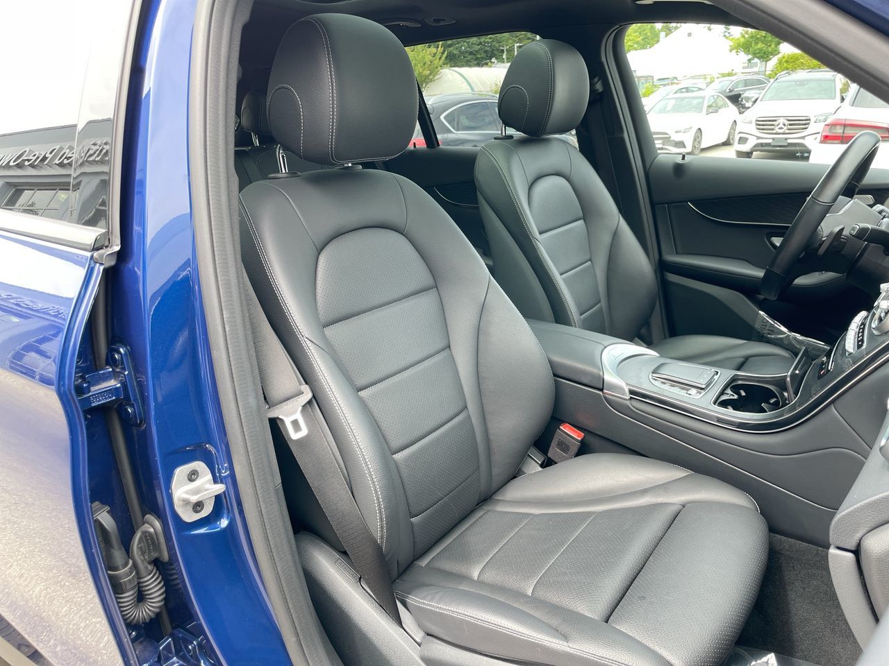 Mercedes-Benz GLC300  2021 à Richmond, Colombie-Britannique