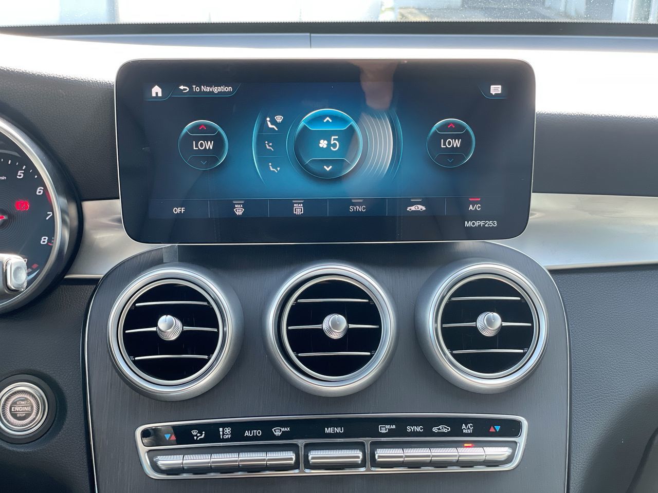 2021 Mercedes-Benz GLC300 in Richmond, British Columbia
