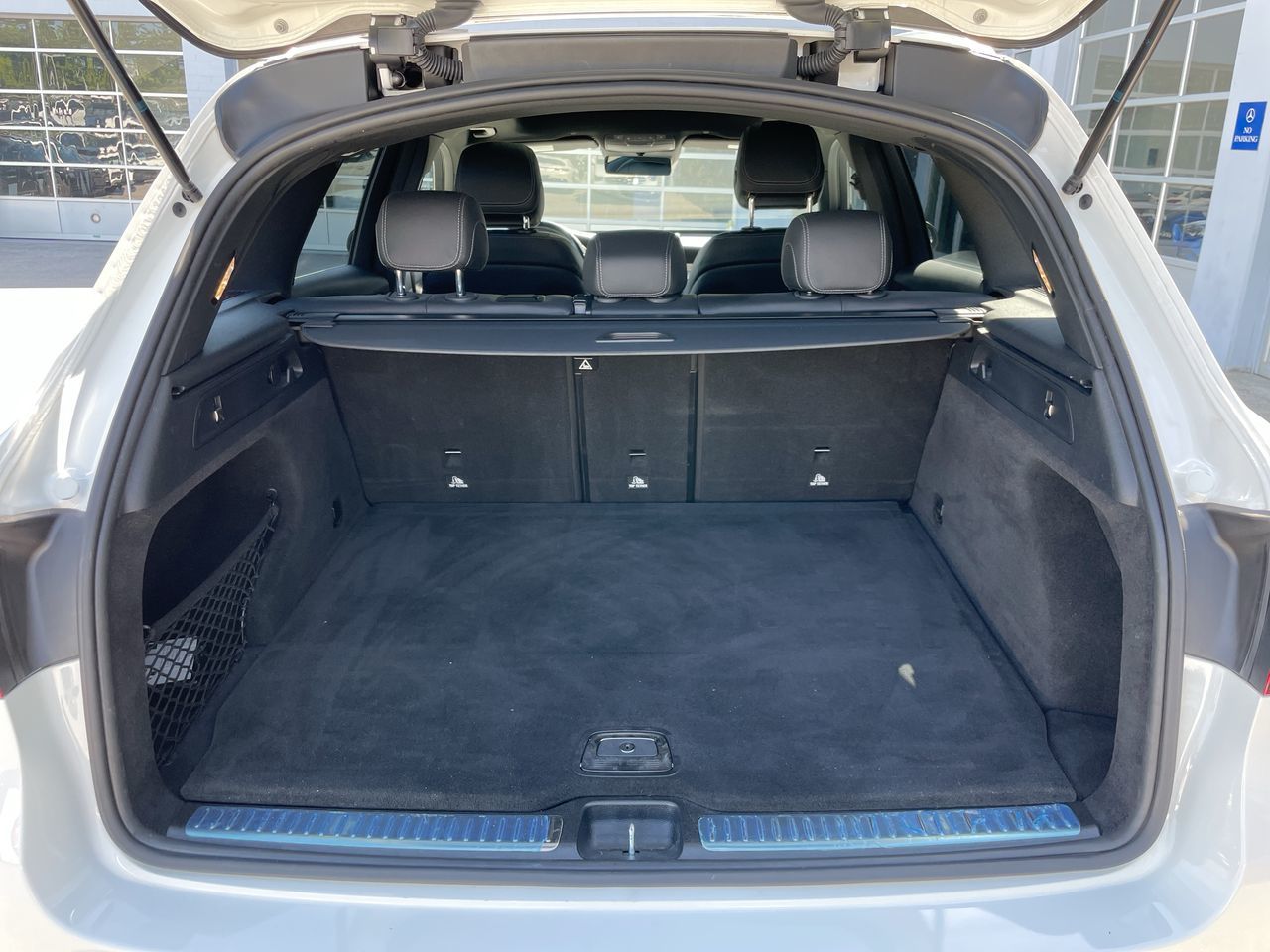 2021 Mercedes-Benz GLC300 in Richmond, British Columbia