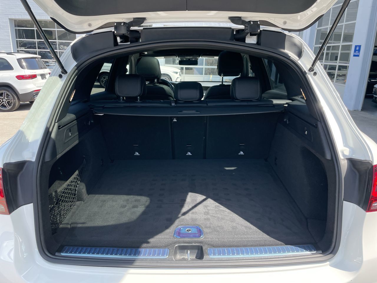 2021 Mercedes-Benz GLC300 in Richmond, British Columbia