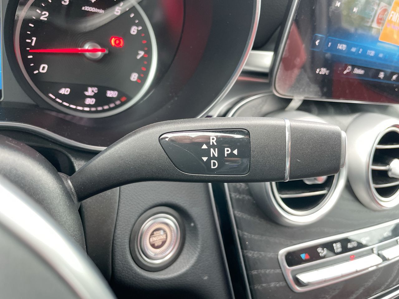 2021 Mercedes-Benz GLC300