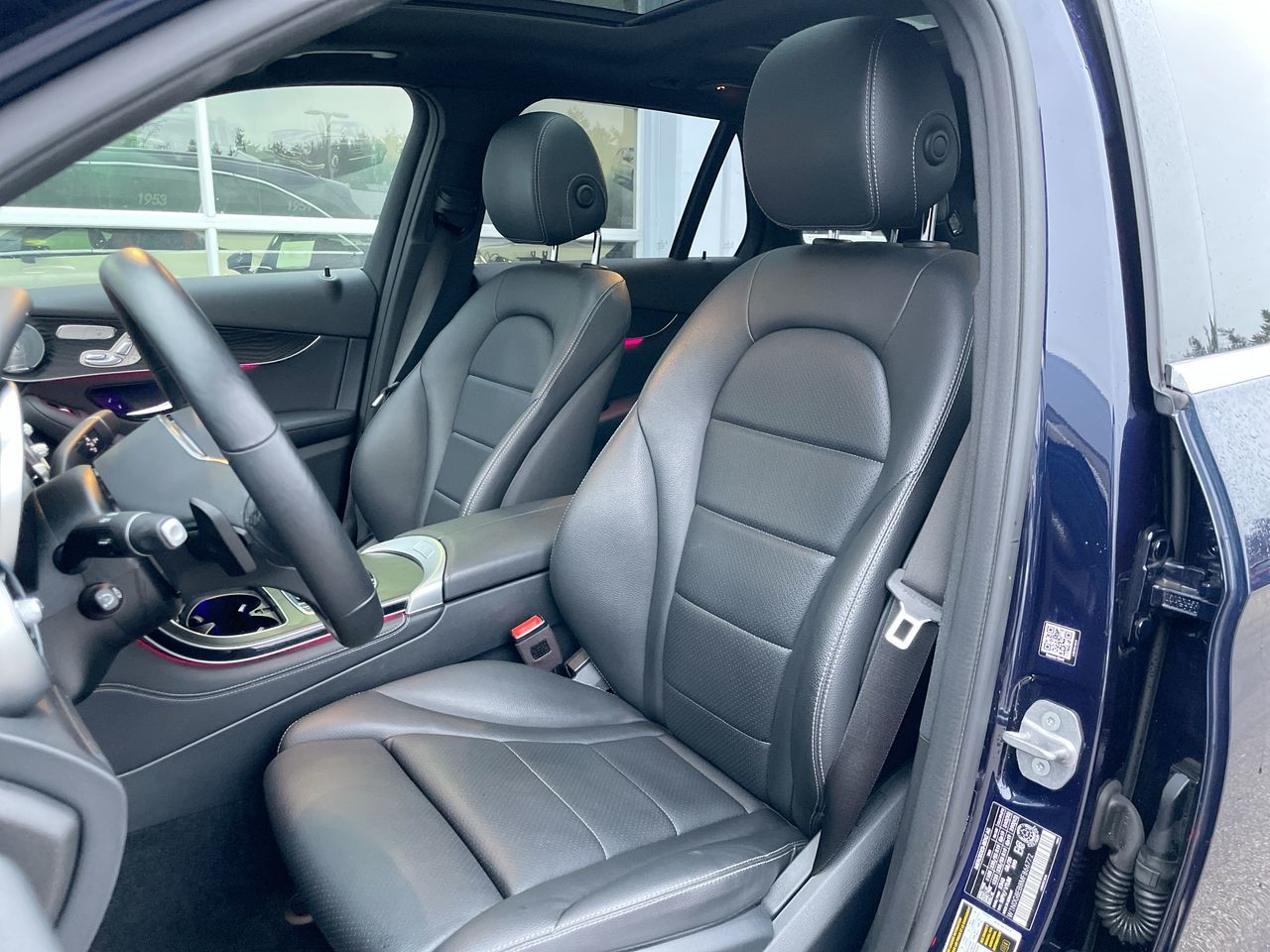 2021 Mercedes-Benz GLC300