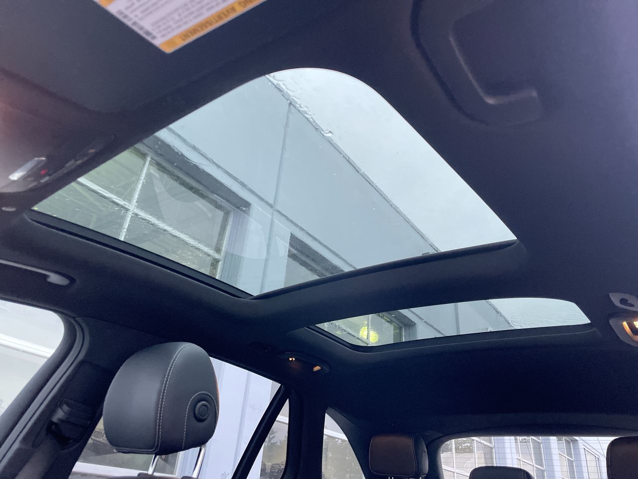 2021 Mercedes-Benz GLC300