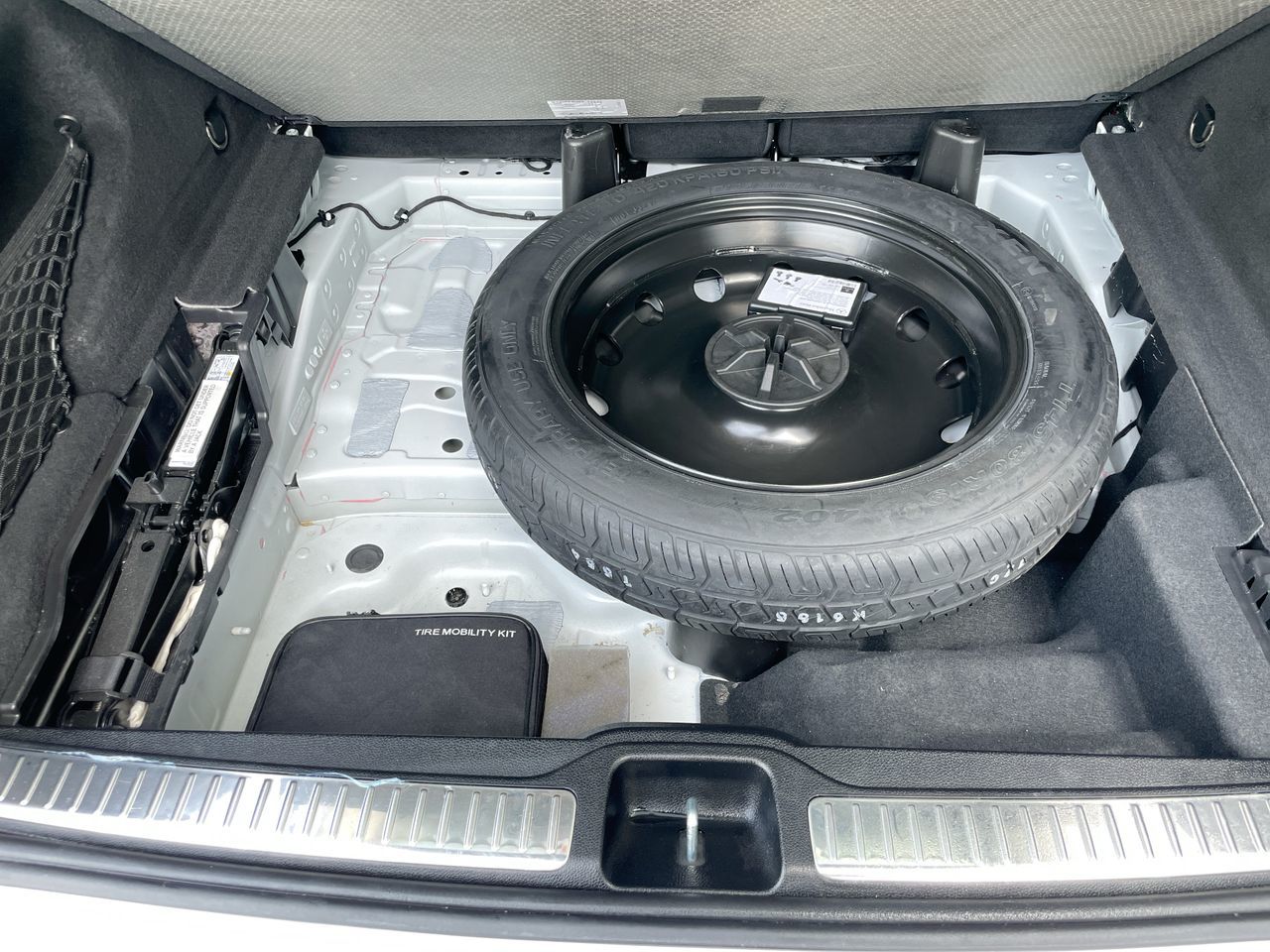 2022 Mercedes-Benz GLC300 in Richmond, British Columbia