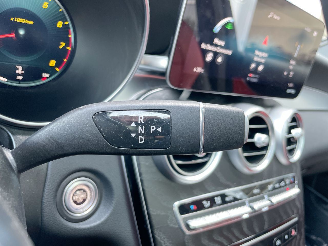 2022 Mercedes-Benz GLC300 in Richmond, British Columbia
