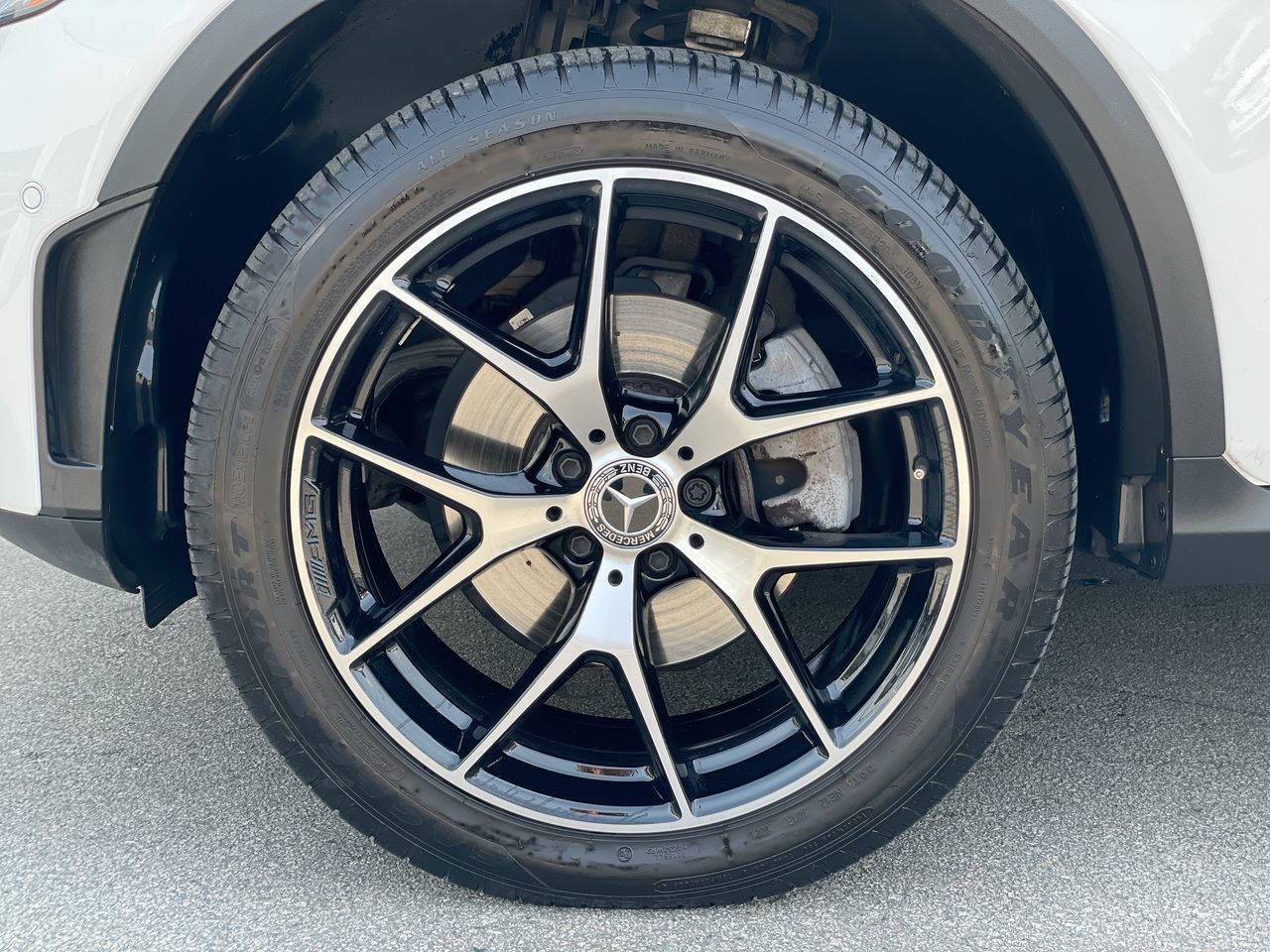 2022 Mercedes-Benz GLC300 in Richmond, British Columbia