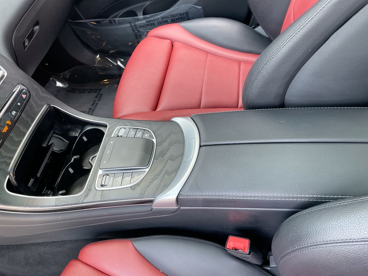 2022 Mercedes-Benz GLC300 in Richmond, British Columbia