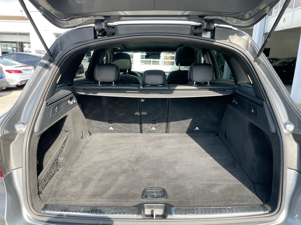 2022 Mercedes-Benz GLC300 in Richmond, British Columbia