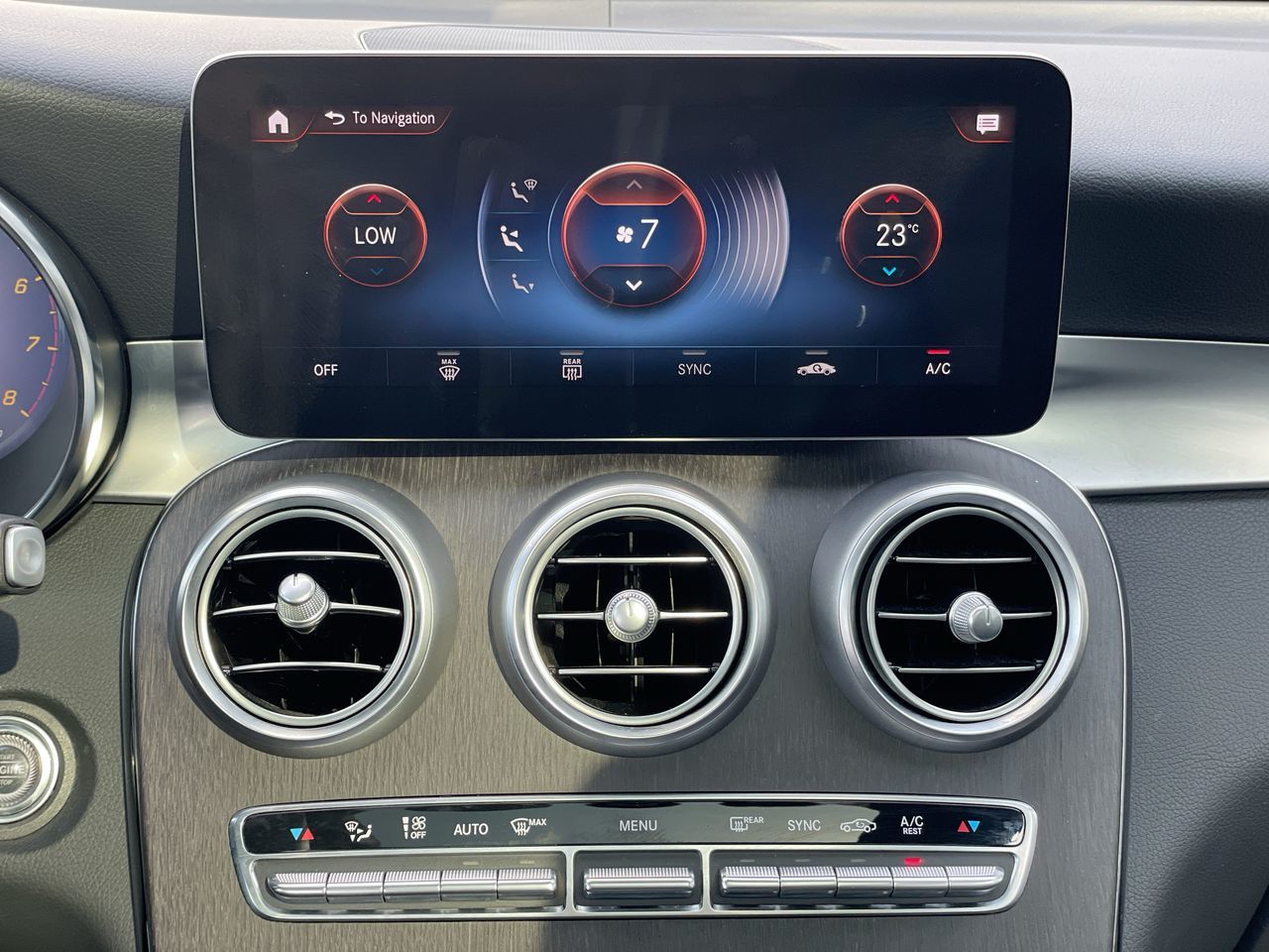 2022 Mercedes-Benz GLC300 in Richmond, British Columbia