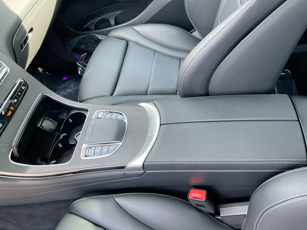 2022 Mercedes-Benz GLC300 in Richmond, British Columbia