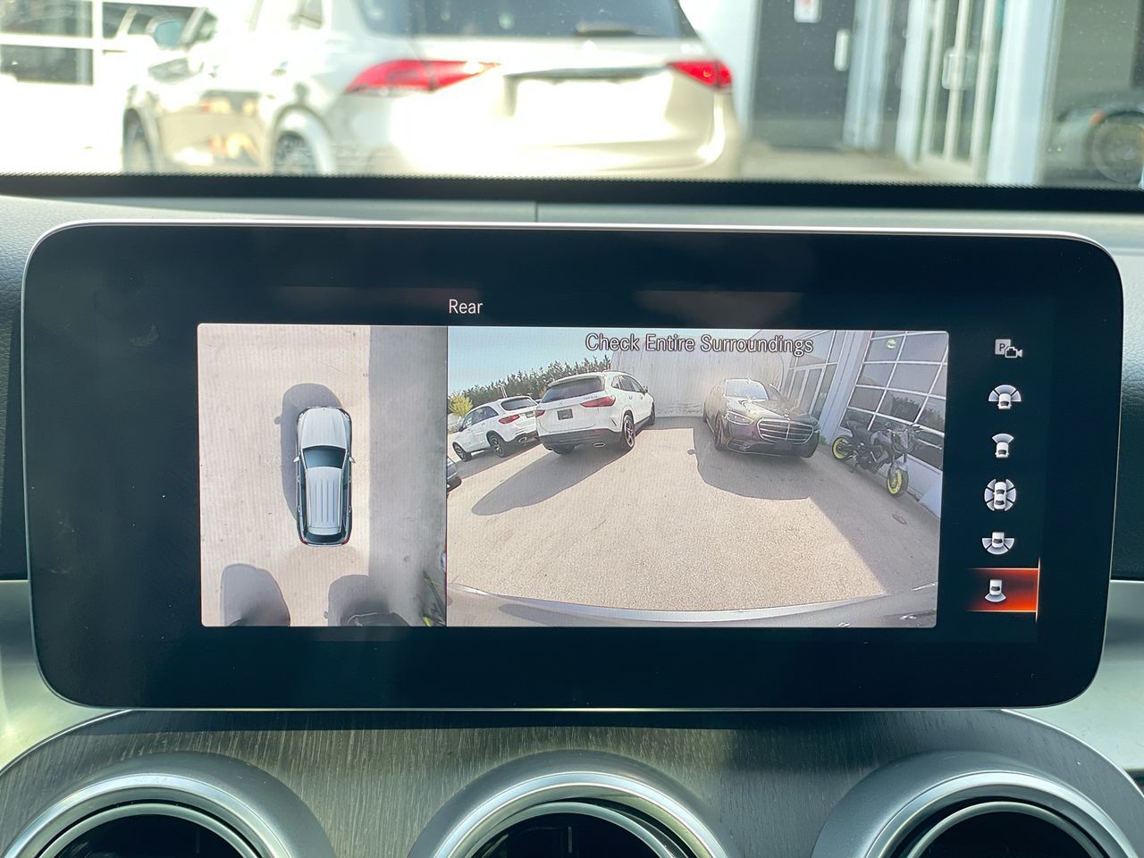 2022 Mercedes-Benz GLC300 in Richmond, British Columbia