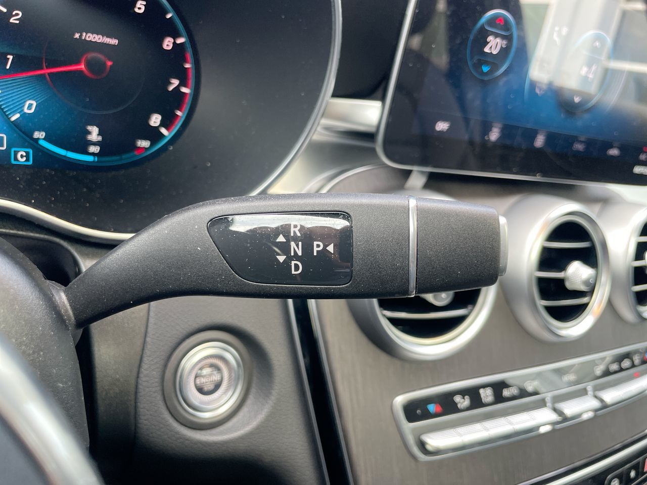 2022 Mercedes-Benz GLC300 in Richmond, British Columbia