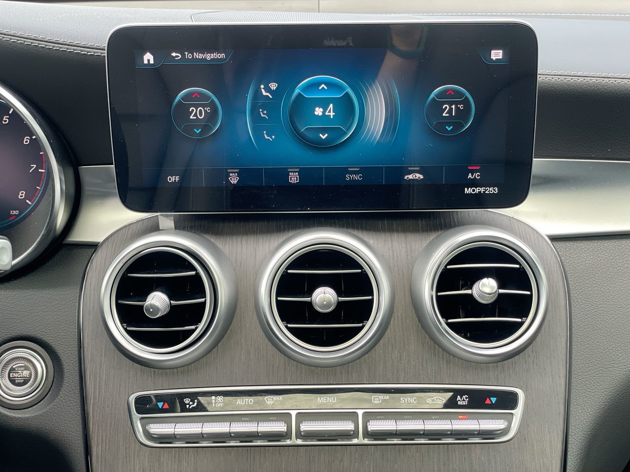 2022 Mercedes-Benz GLC300 in Richmond, British Columbia