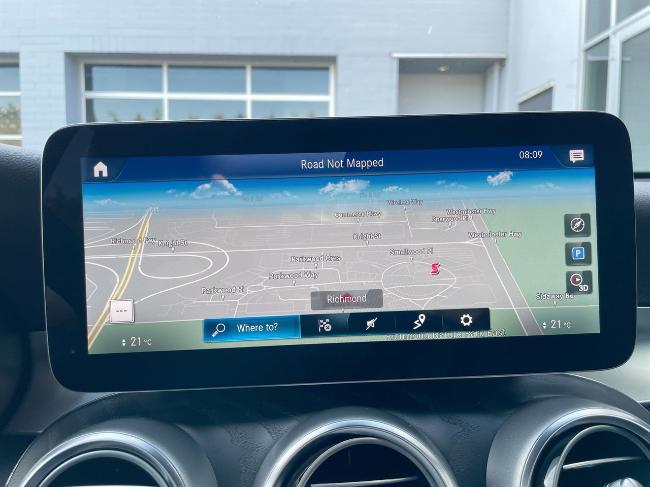 2022 Mercedes-Benz GLC300 in Richmond, British Columbia