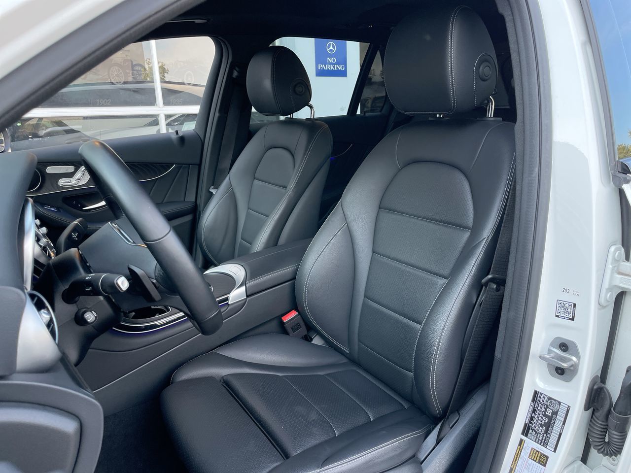 2022 Mercedes-Benz GLC300 in Richmond, British Columbia