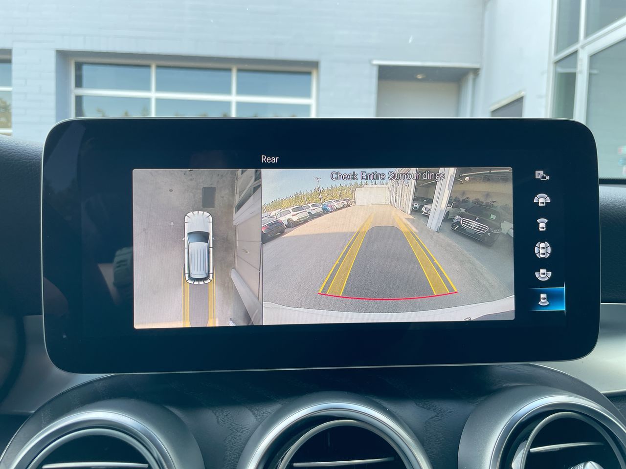 2022 Mercedes-Benz GLC300 in Richmond, British Columbia