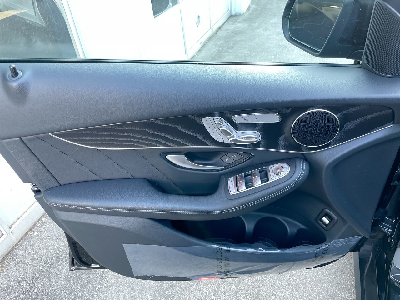 2022 Mercedes-Benz GLC300