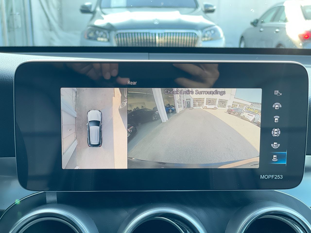 2022 Mercedes-Benz GLC300