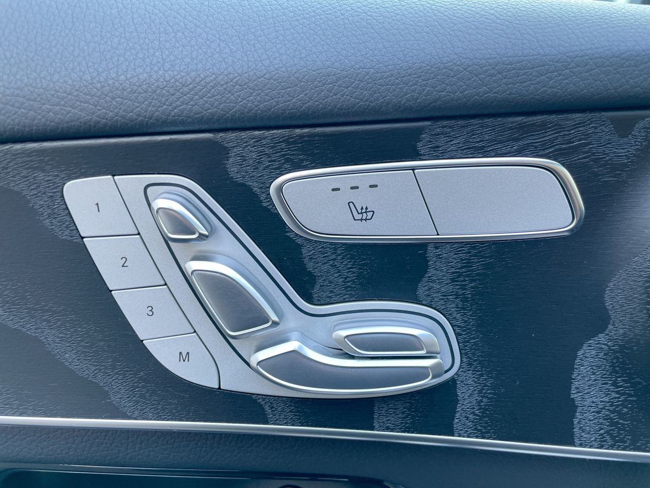 2022 Mercedes-Benz GLC300