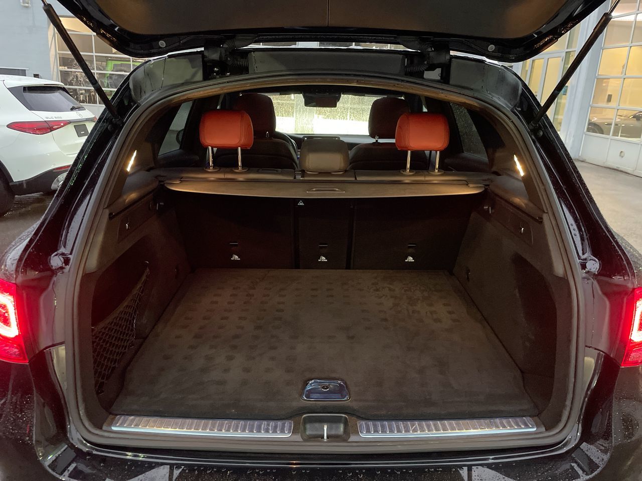 2022 Mercedes-Benz GLC300