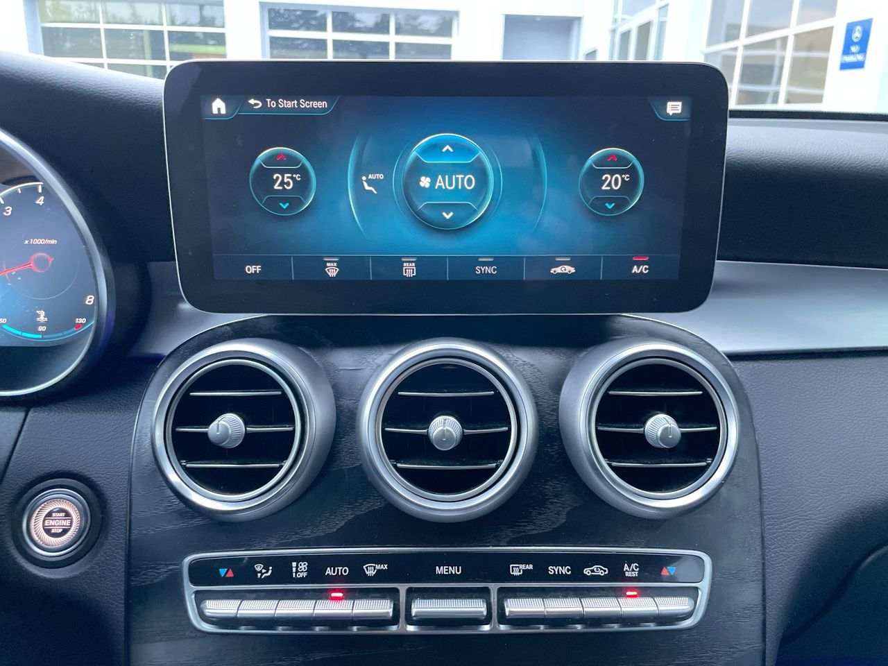 Mercedes-Benz GLC300  2022 à Richmond, Colombie-Britannique