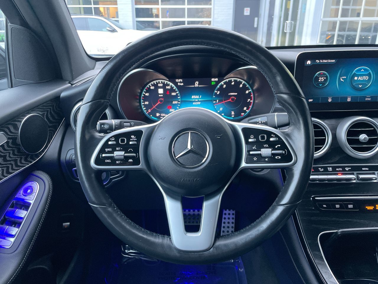 Mercedes-Benz GLC300  2022 à Richmond, Colombie-Britannique