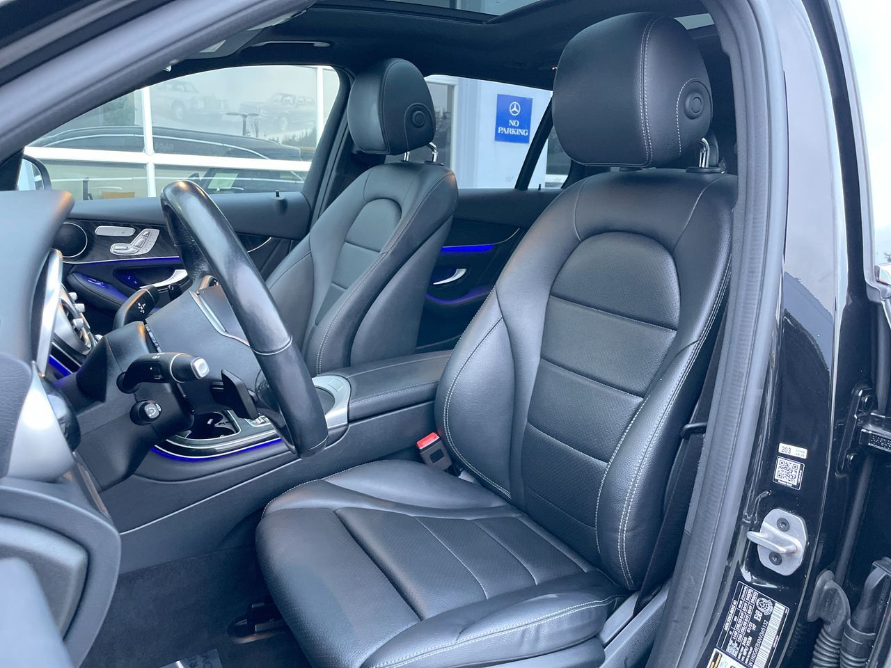 Mercedes-Benz GLC300  2022 à Richmond, Colombie-Britannique