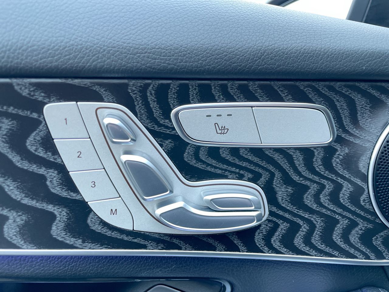 Mercedes-Benz GLC300  2022 à Richmond, Colombie-Britannique