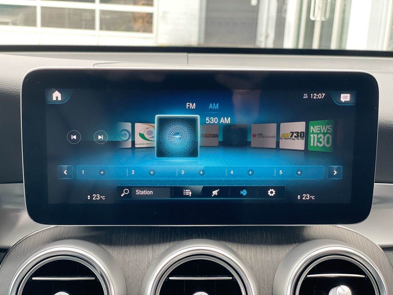 2022 Mercedes-Benz GLC300 in Richmond, British Columbia