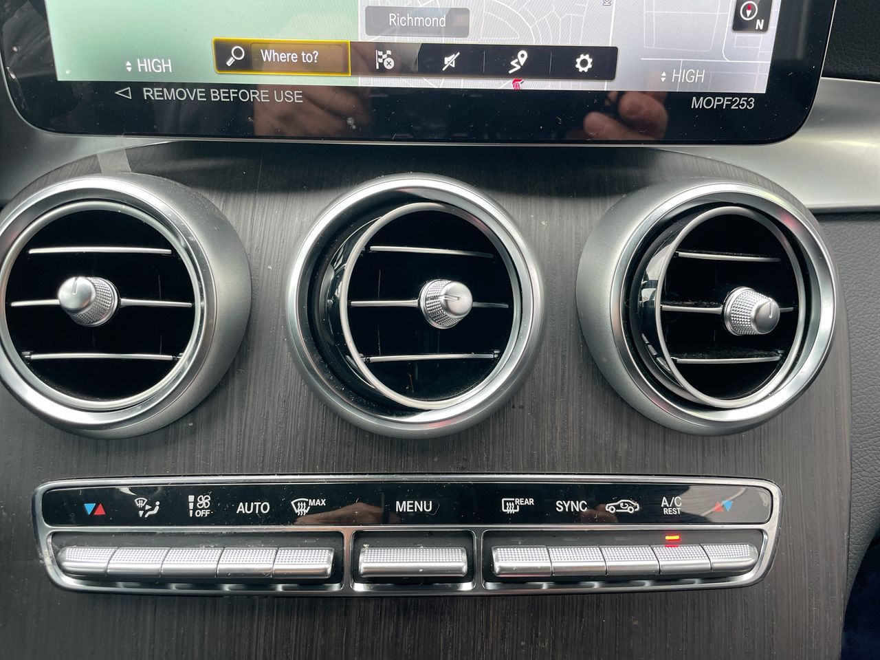 2022 Mercedes-Benz GLC300