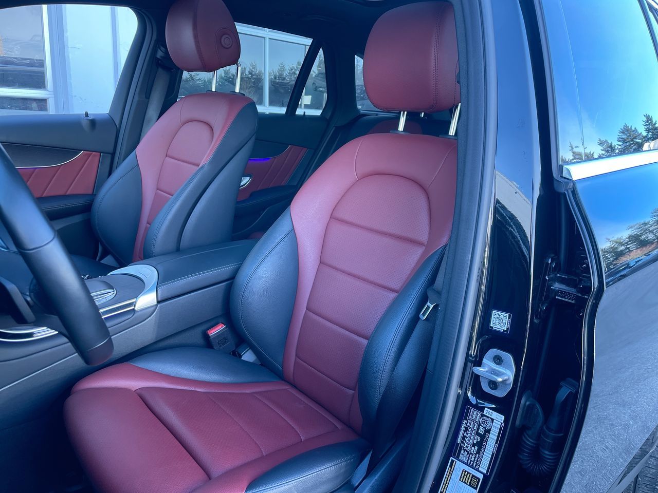 2022 Mercedes-Benz GLC300 in Richmond, British Columbia