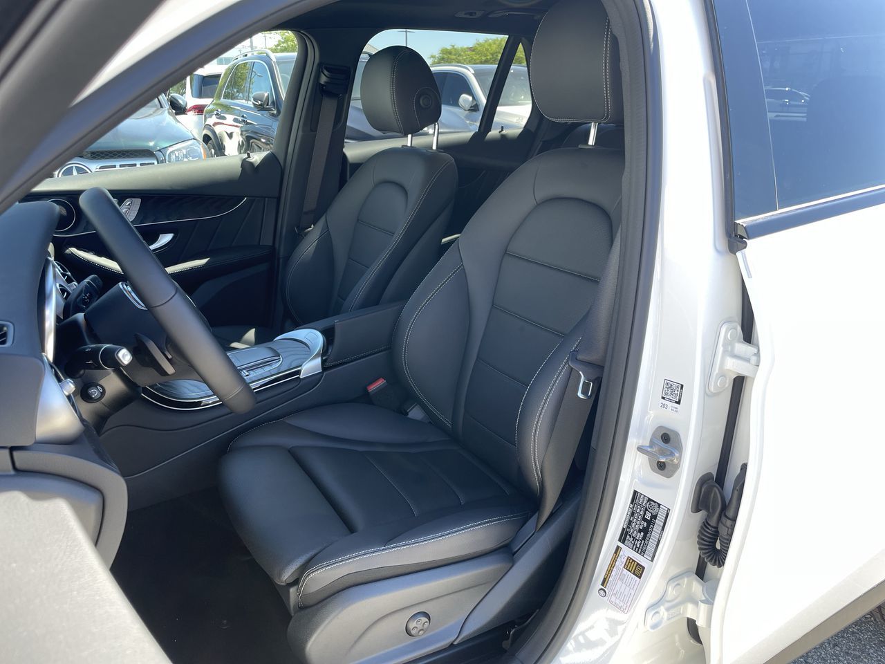 2022 Mercedes-Benz GLC300