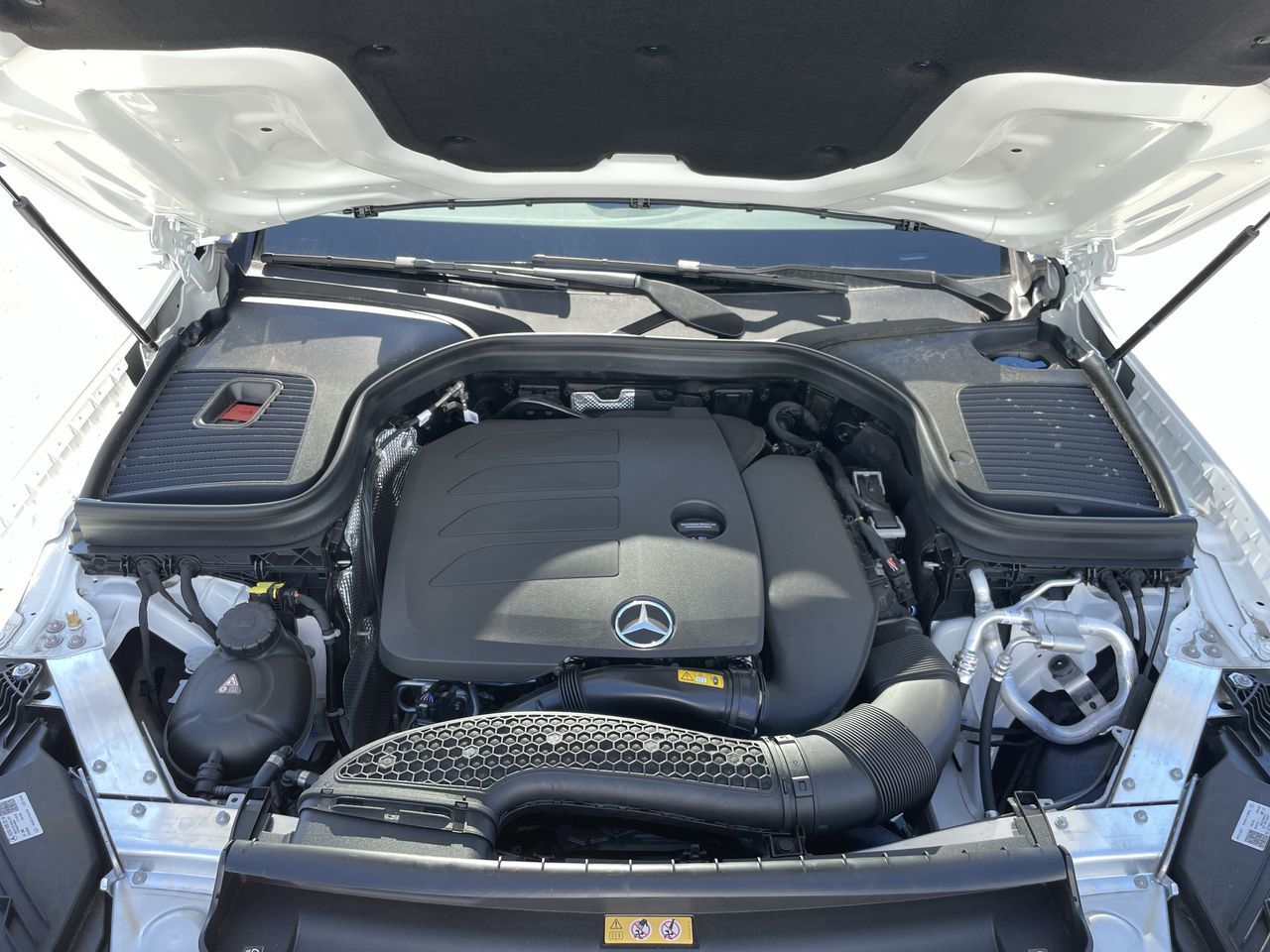 2022 Mercedes-Benz GLC300