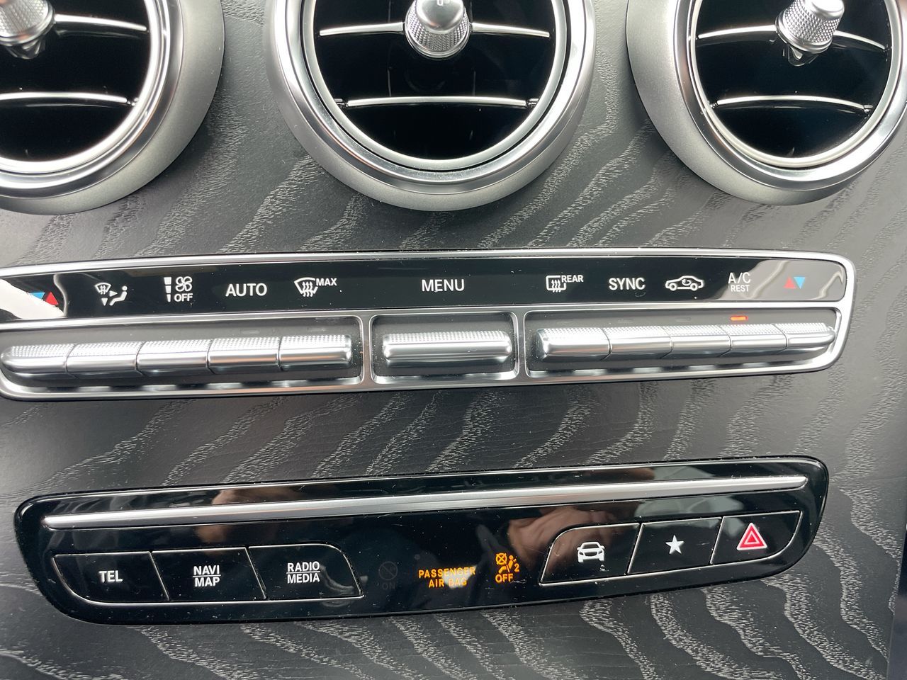 2022 Mercedes-Benz GLC300