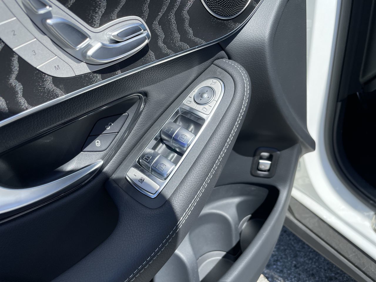 2022 Mercedes-Benz GLC300