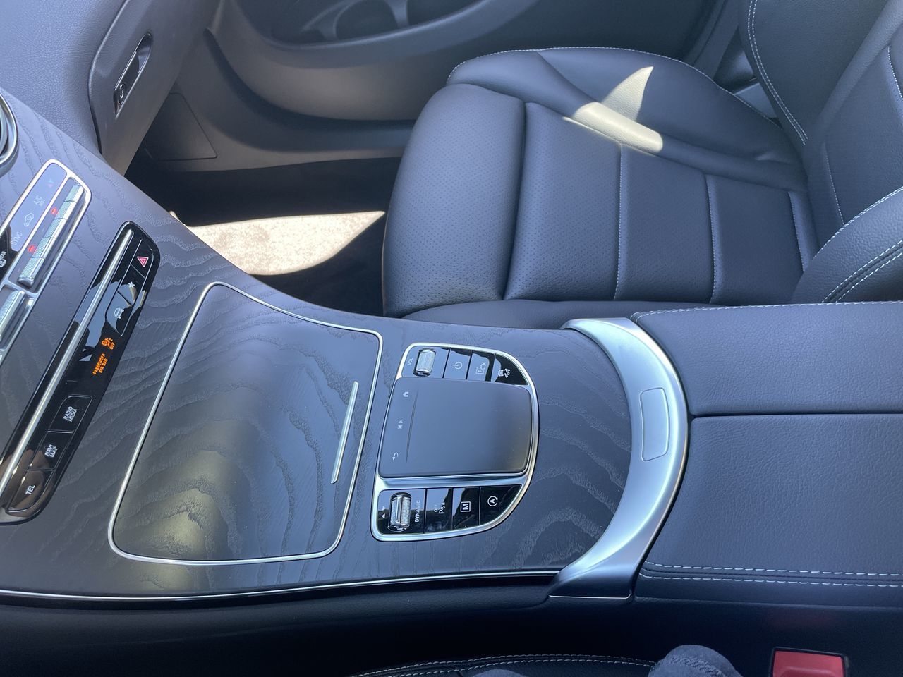 2022 Mercedes-Benz GLC300