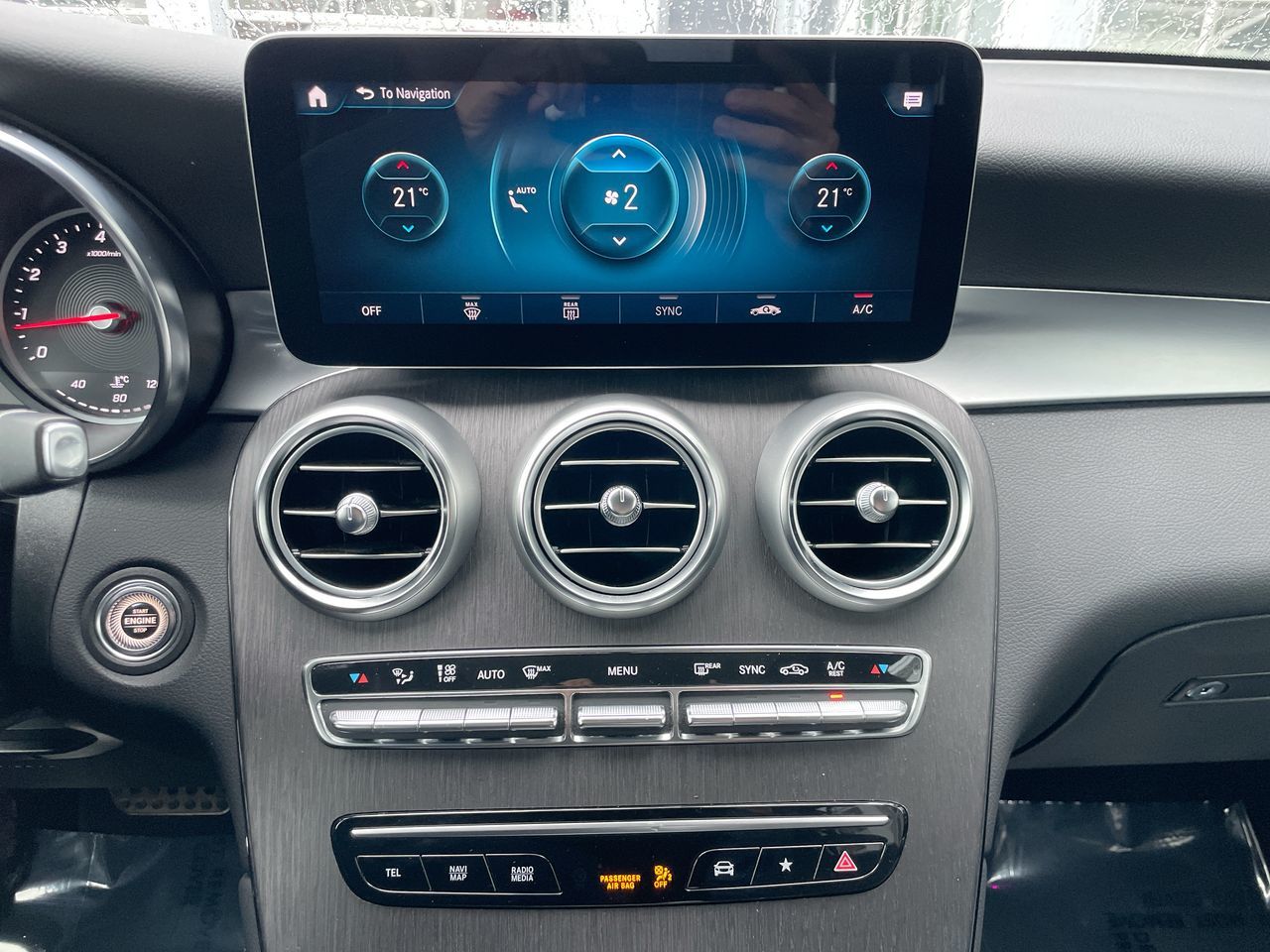 2022 Mercedes-Benz GLC300