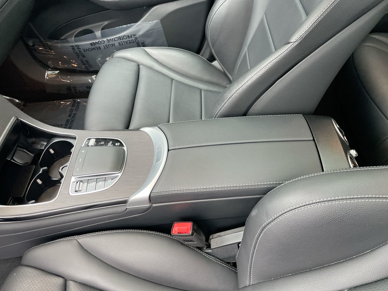 2022 Mercedes-Benz GLC300