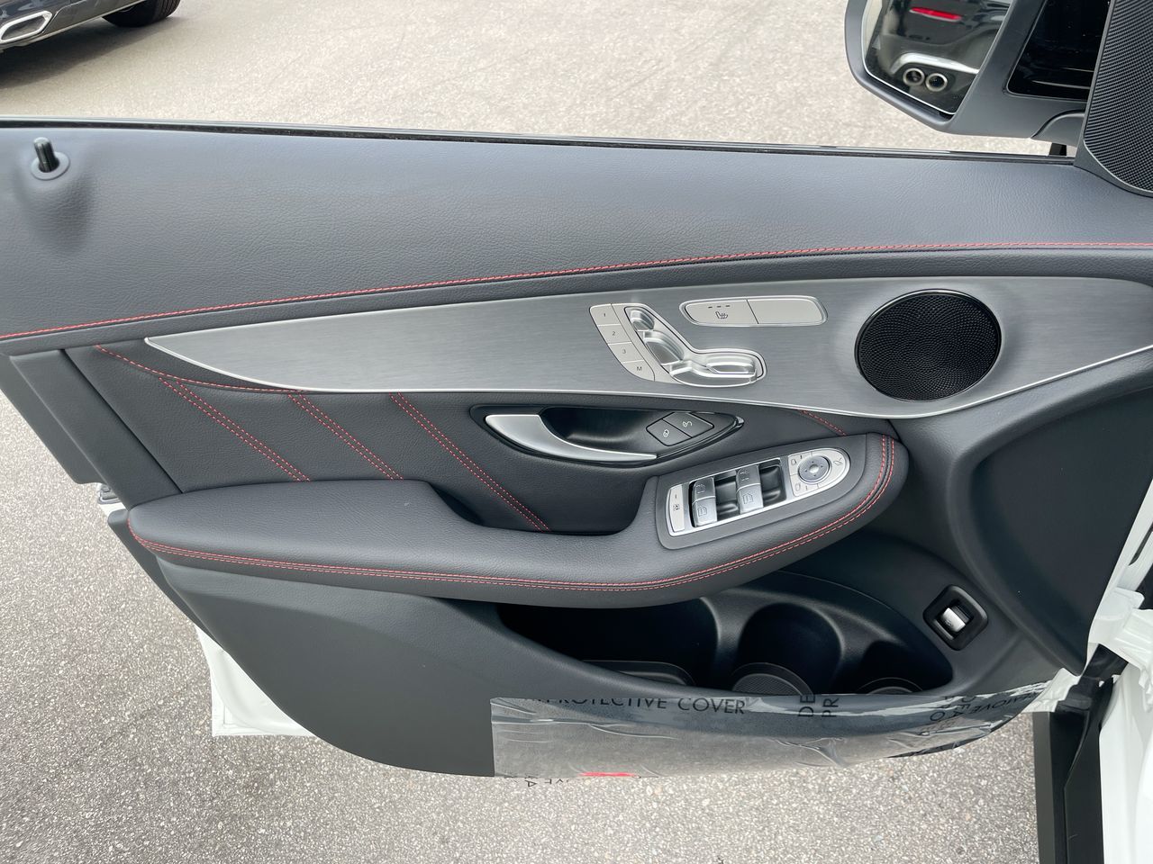 2023 Mercedes-Benz GLC300