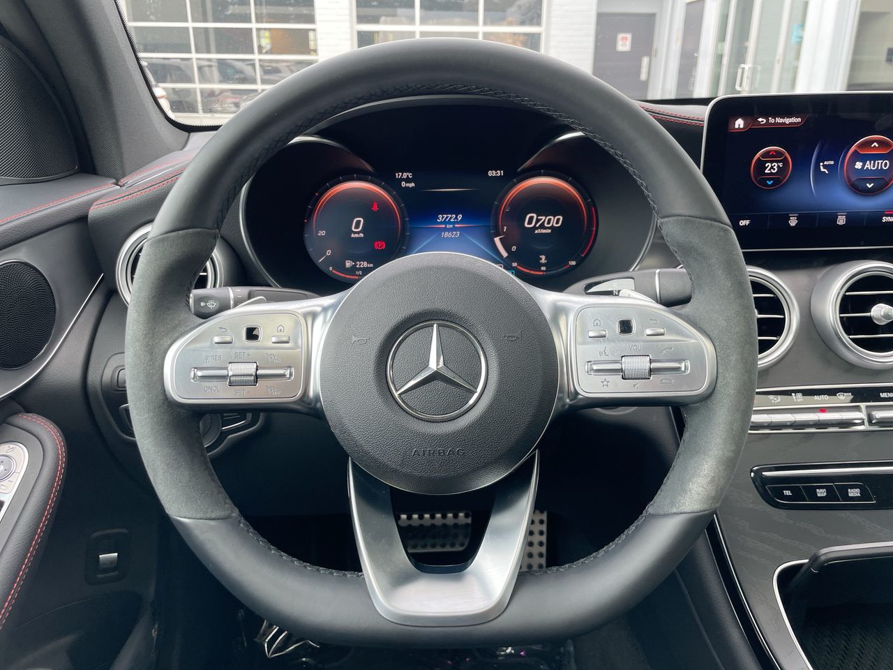 2023 Mercedes-Benz GLC300