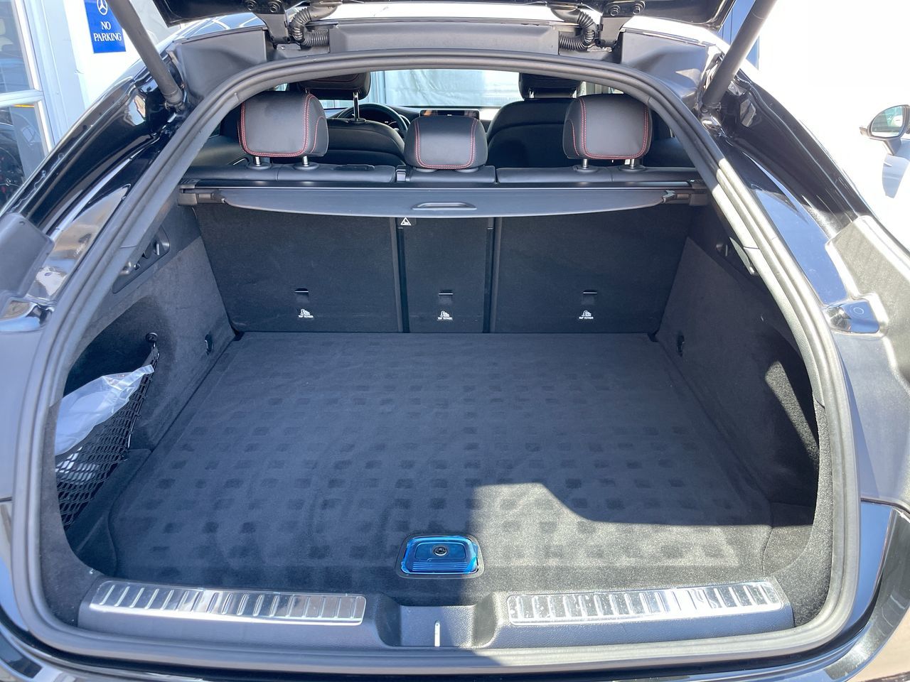 2023 Mercedes-Benz GLC300