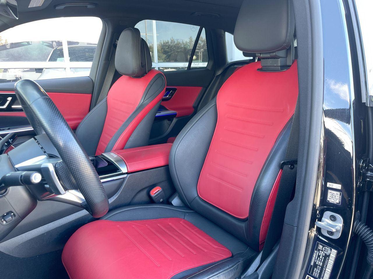 2023 Mercedes-Benz GLC300