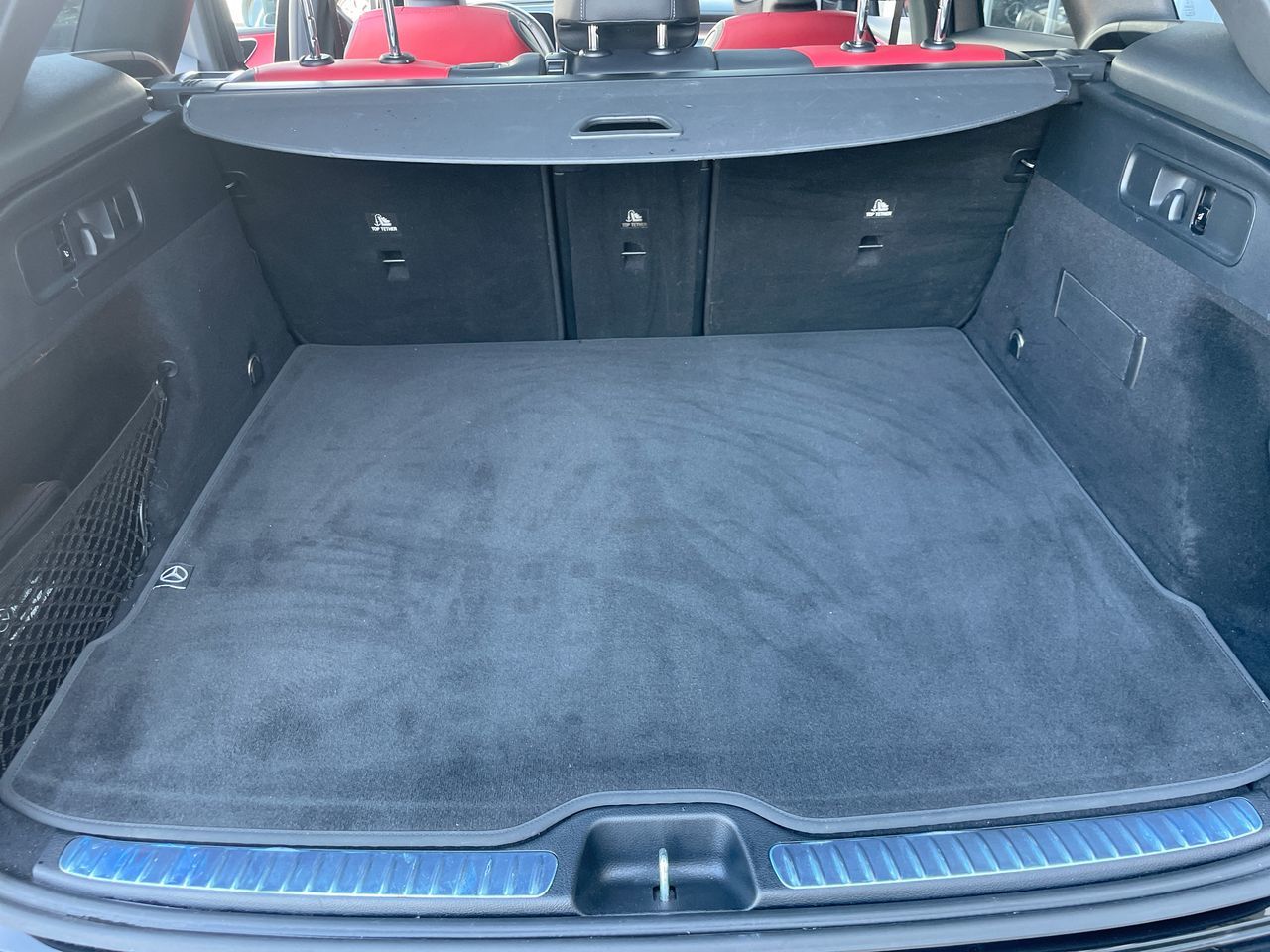 2023 Mercedes-Benz GLC300