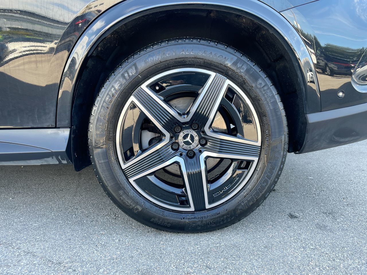 2023 Mercedes-Benz GLC300