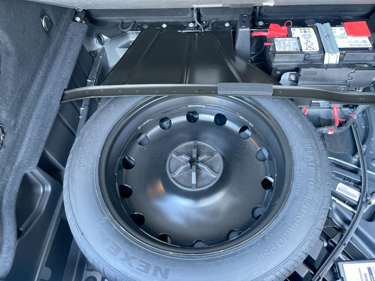 2023 Mercedes-Benz GLC300