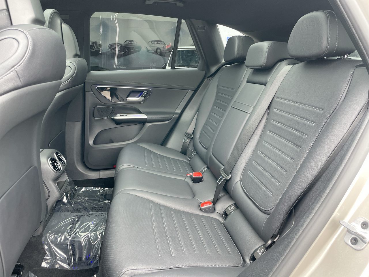 2024 Mercedes-Benz GLC300 in Richmond, British Columbia