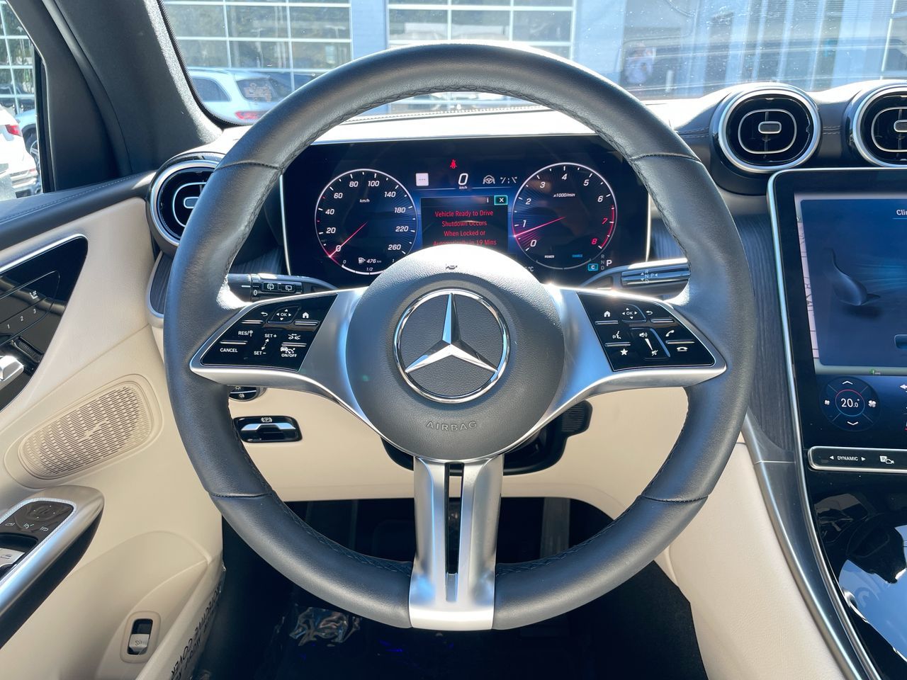 Mercedes-Benz GLC300  2024 à Richmond, Colombie-Britannique