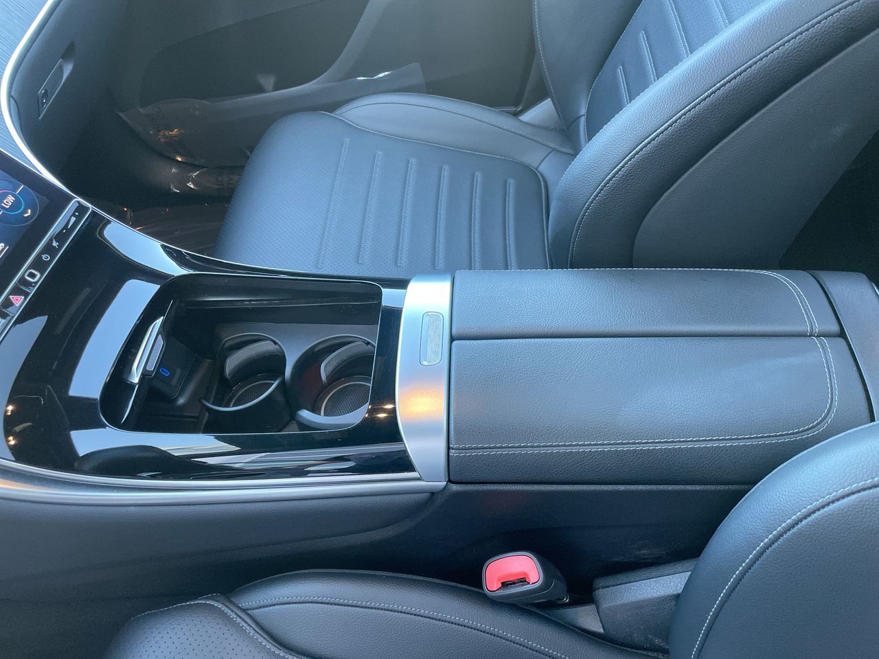 2024 Mercedes-Benz GLC300