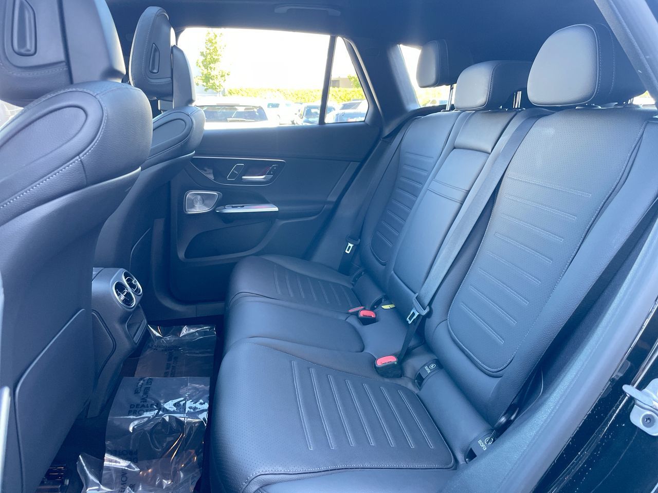 2024 Mercedes-Benz GLC300