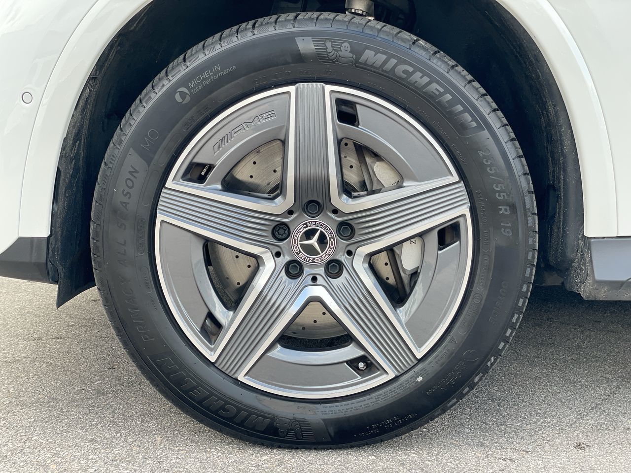 2024 Mercedes-Benz GLC300